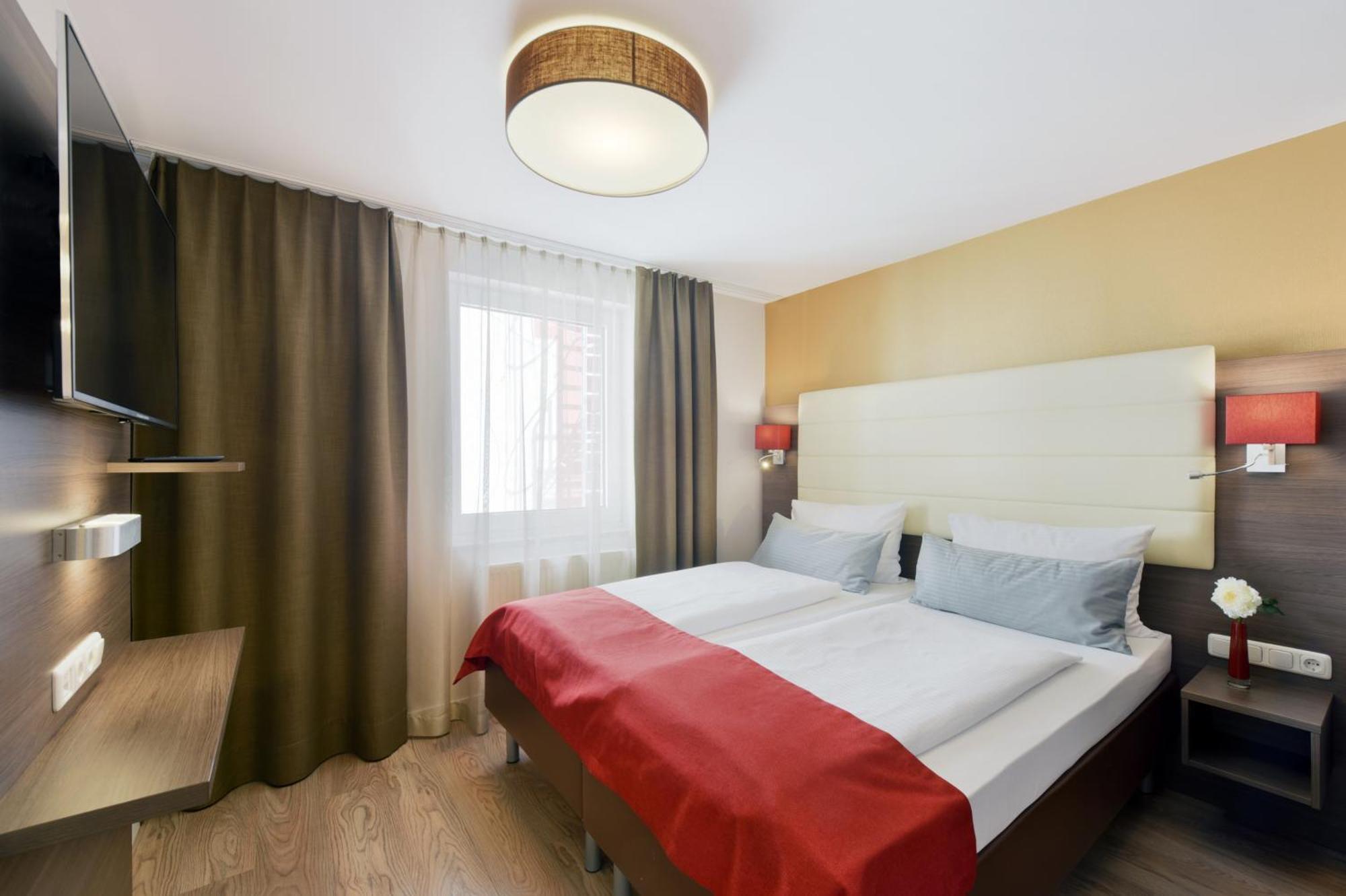Koos Hotel&apartments - Apartahotel 4*