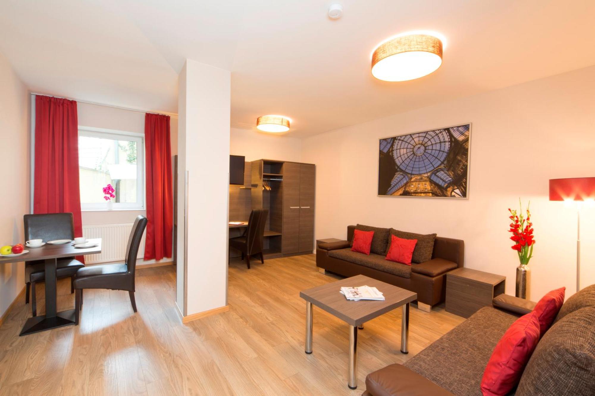 Apartahotel Koos Hotel&apartments - 4*
