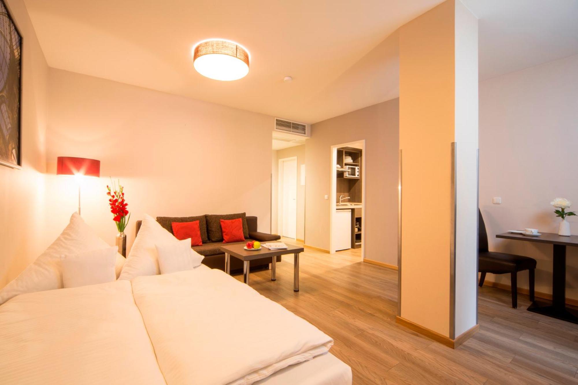 Apartahotel Koos Hotel&apartments - 4*
